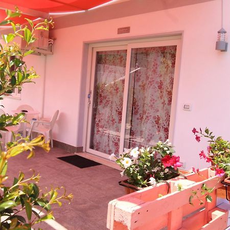 Chiaro Di Luna Appartement Santa Domenica  Kamer foto