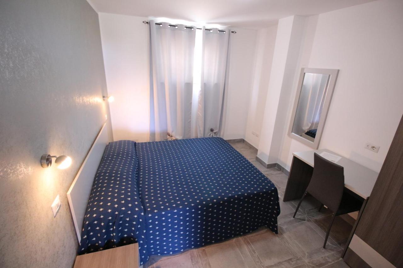 Chiaro Di Luna Appartement Santa Domenica  Buitenkant foto
