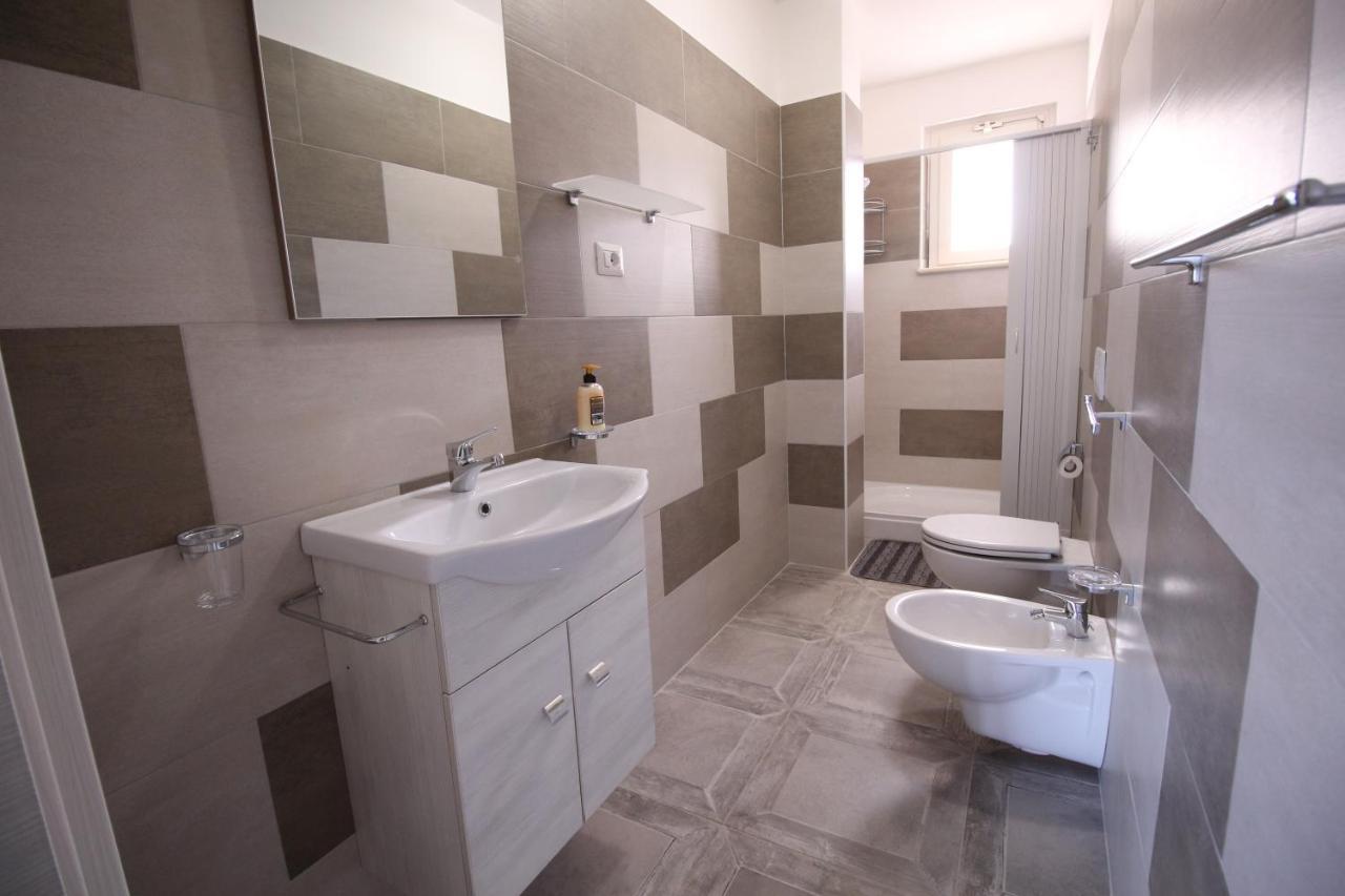 Chiaro Di Luna Appartement Santa Domenica  Buitenkant foto