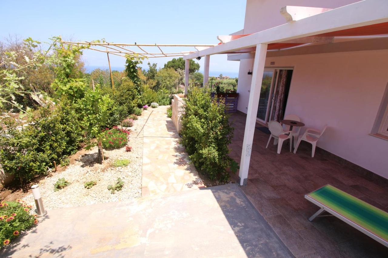 Chiaro Di Luna Appartement Santa Domenica  Buitenkant foto
